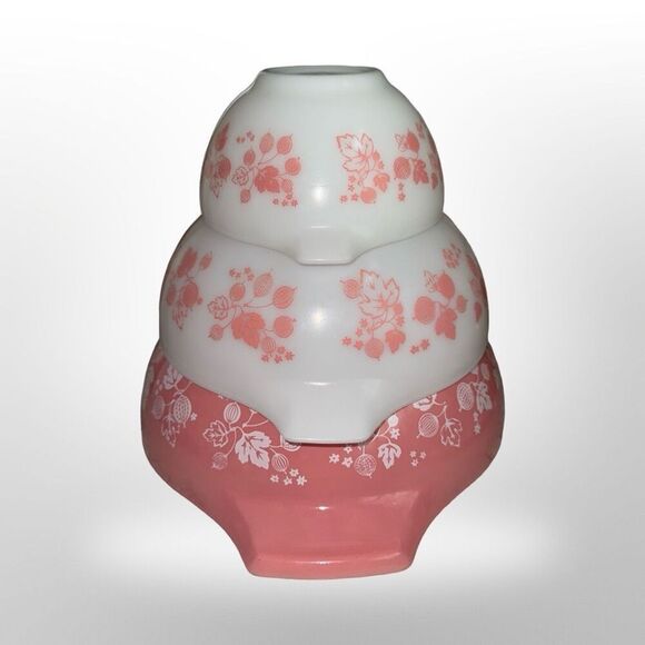 1950s PYREX Pink Gooseberry Cinderella Mixing Bowls Set of 3 Excellent Shape! - Picture 4 of 16